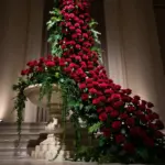 6 Jaw-Dropping Ways to Style a 100 Long Stem Roses Bouquet