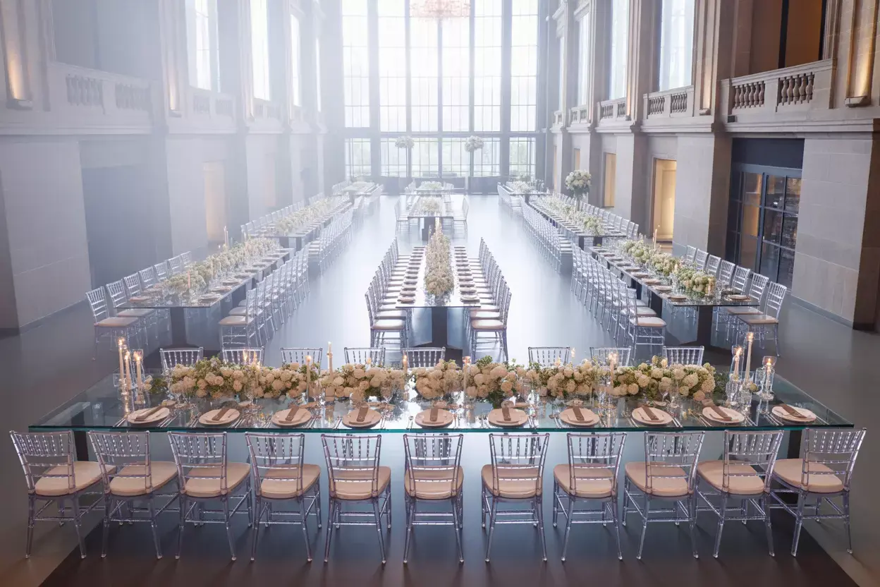 Read more about the article 6 Reasons Clear Chiavari Chairs Are the Ultimate Choice for Your Wedding