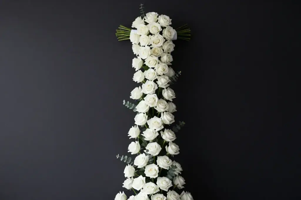 Minimalist white rose waterfall modern clean line bouquet