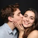 8 Adorable Photo Booth Poses Every Couple Needs to Try