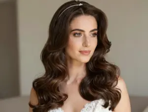 Read more about the article 8 Dreamy Medium-Length Wedding Hairstyles for Your Big Day
