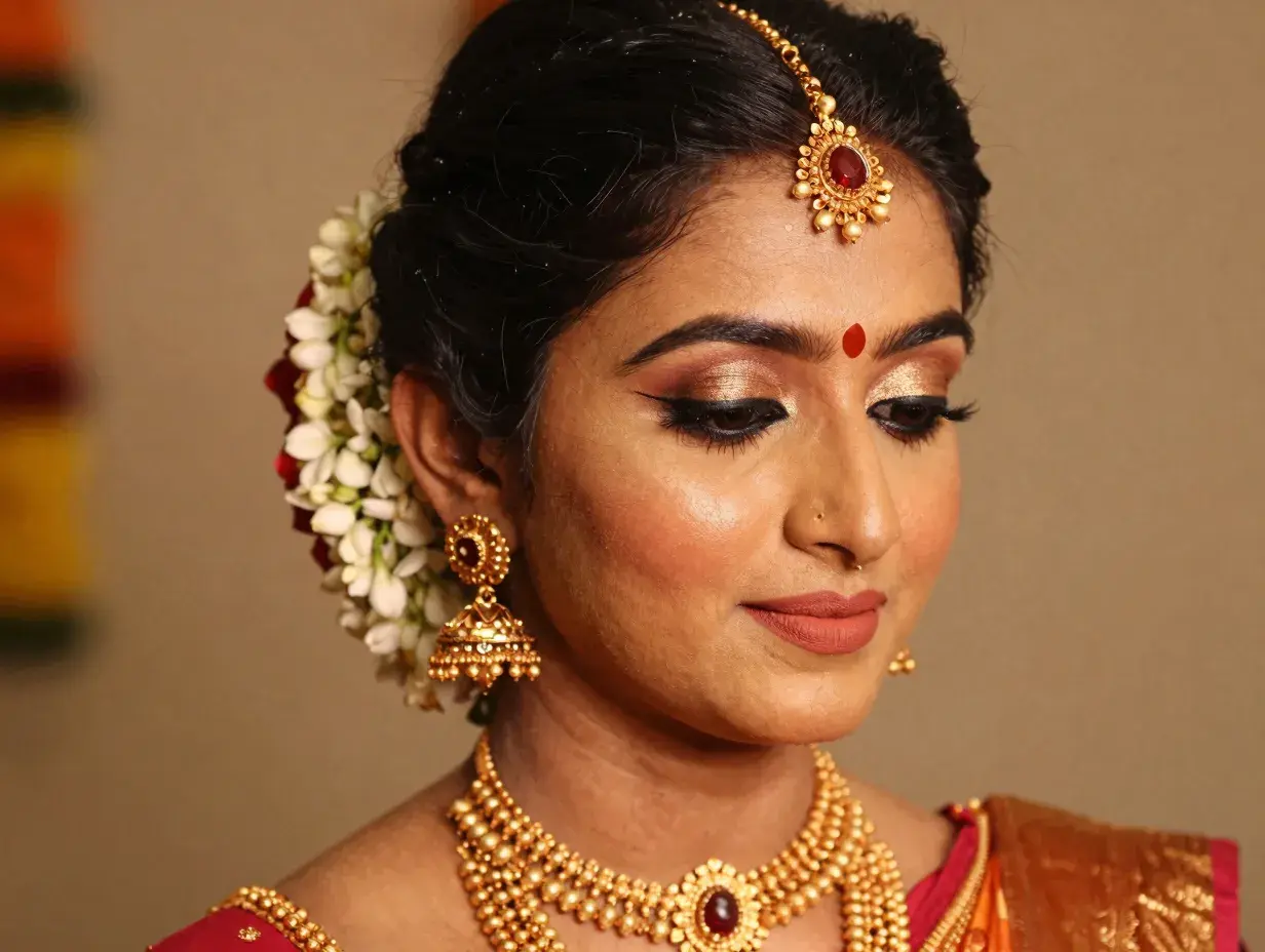 Read more about the article 9 Stunning Indian Bridal Makeup Looks for Your Big Day
